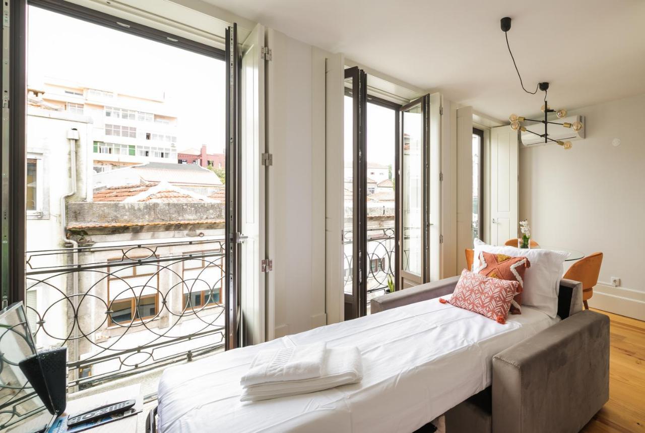 Bright Studio Near Douro River - With Balcony 波尔图 外观 照片